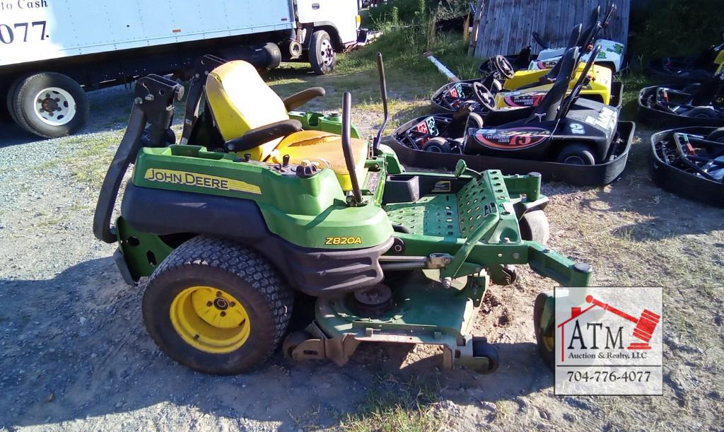 John Deere Ztrak Pro Z820A Mower