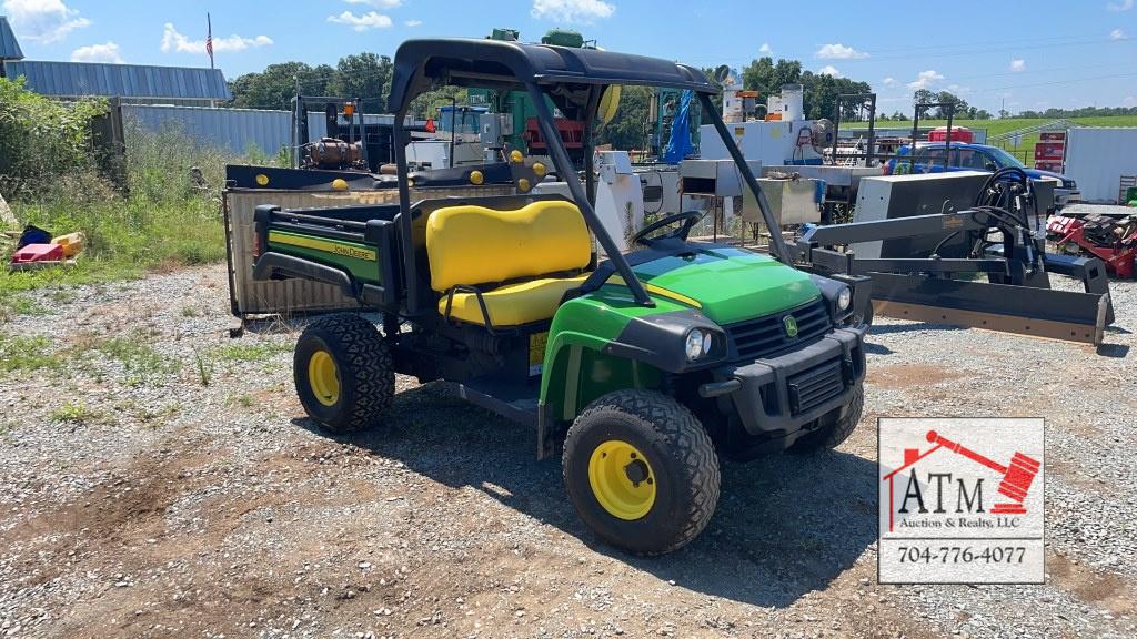 2019 John Deere Gator 4x4 HPX615E