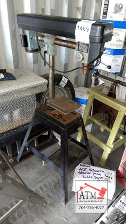 Delta 32" Radial Drill Press
