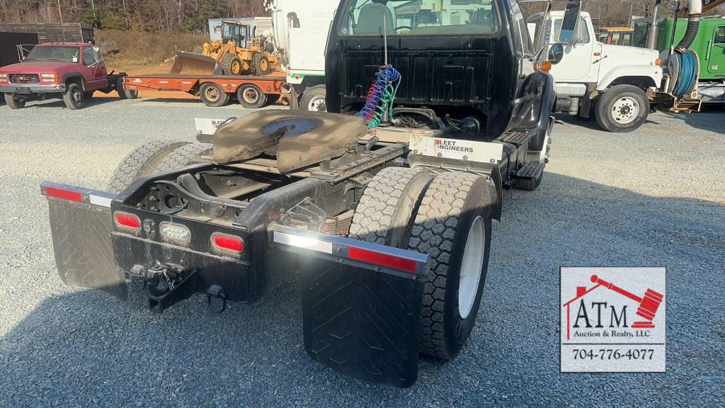 2004 Ford F-750