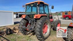Kubota M-110 Tractor 4X4
