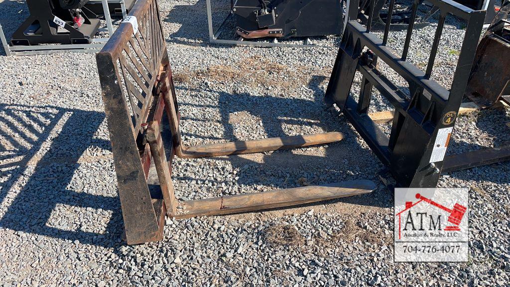 42” Forks - Skidsteer Attachment