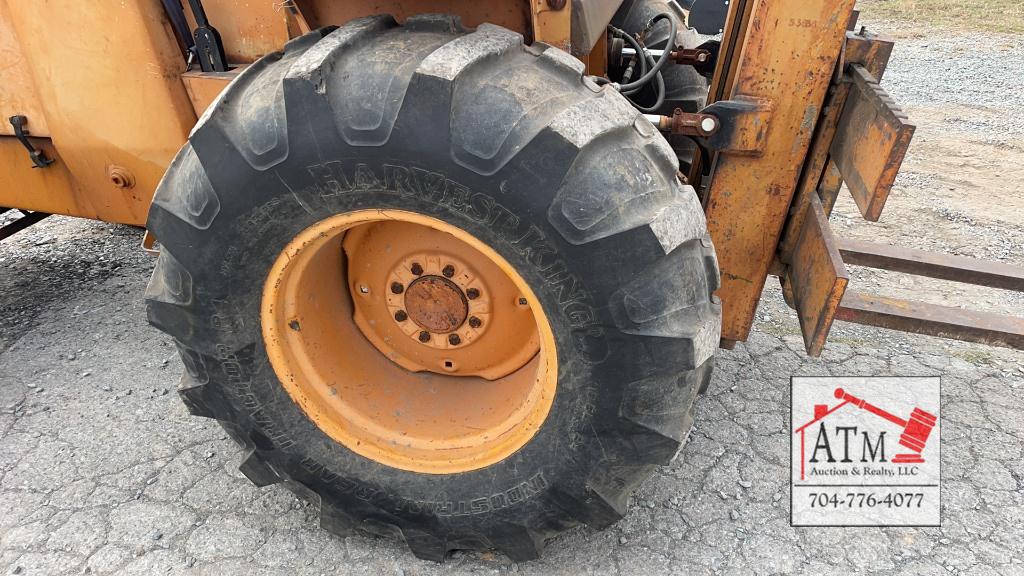 Case 585D Forklift