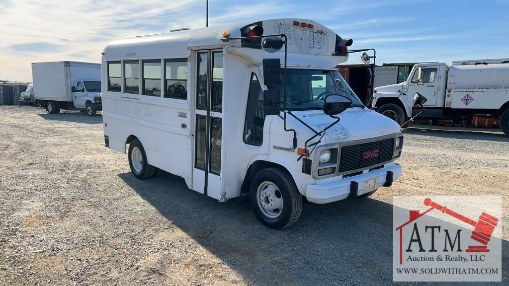 1995 GMC Cutaway Vandura 3500 School Bus