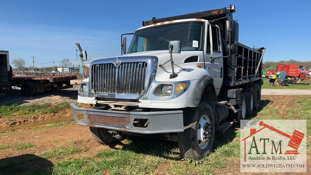 2003 International Tri-Axle Dump (Salvaged Title)