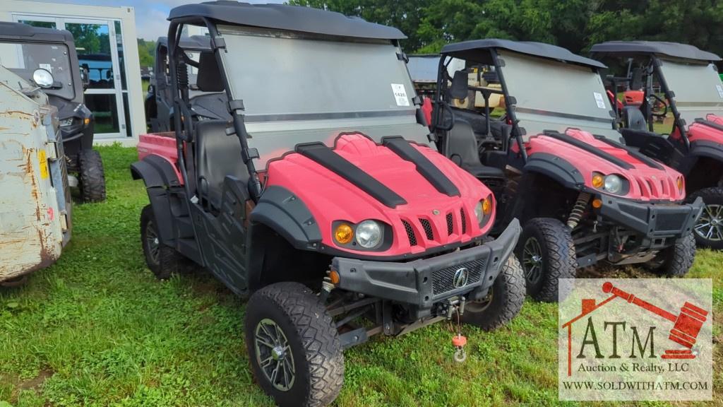 Cub Cadet Challenger 700 (Non-Running)