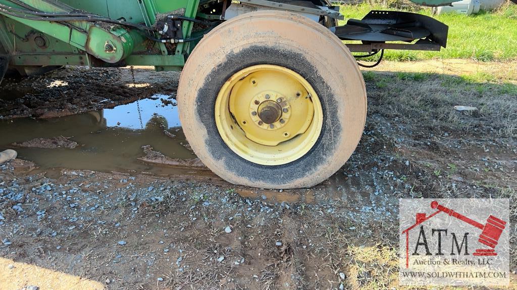 John Deere 7720 Turbo Combine