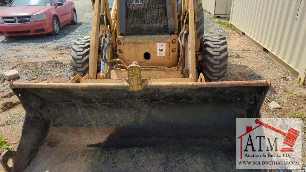 Case 580 Super K Backhoe 4X4