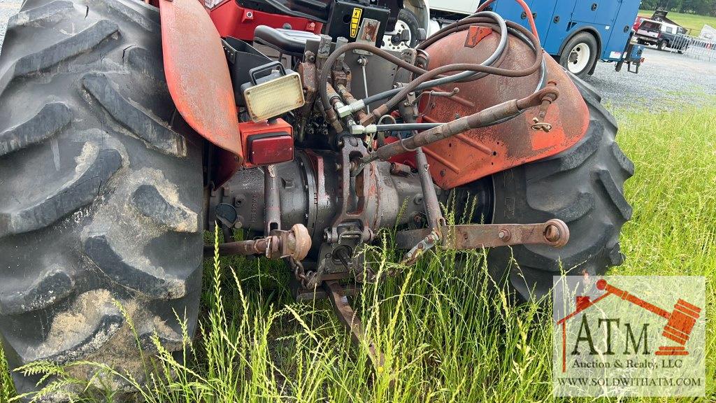 Massey Ferguson 360 w/ 232 Loader