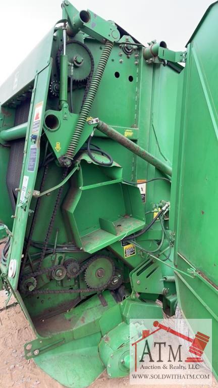 John Deere 456 Round Baler