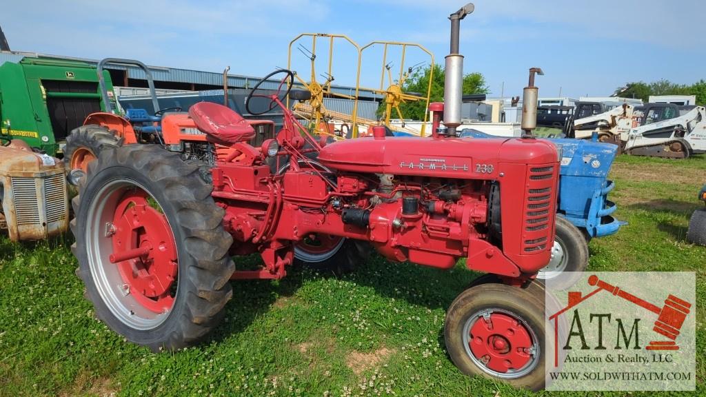 Farmall 230 Tractor