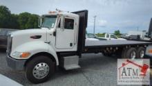 2006 Peterbilt 335 Flatbed