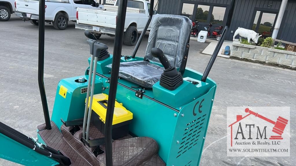 NEW AGT H15R Mini Excavator