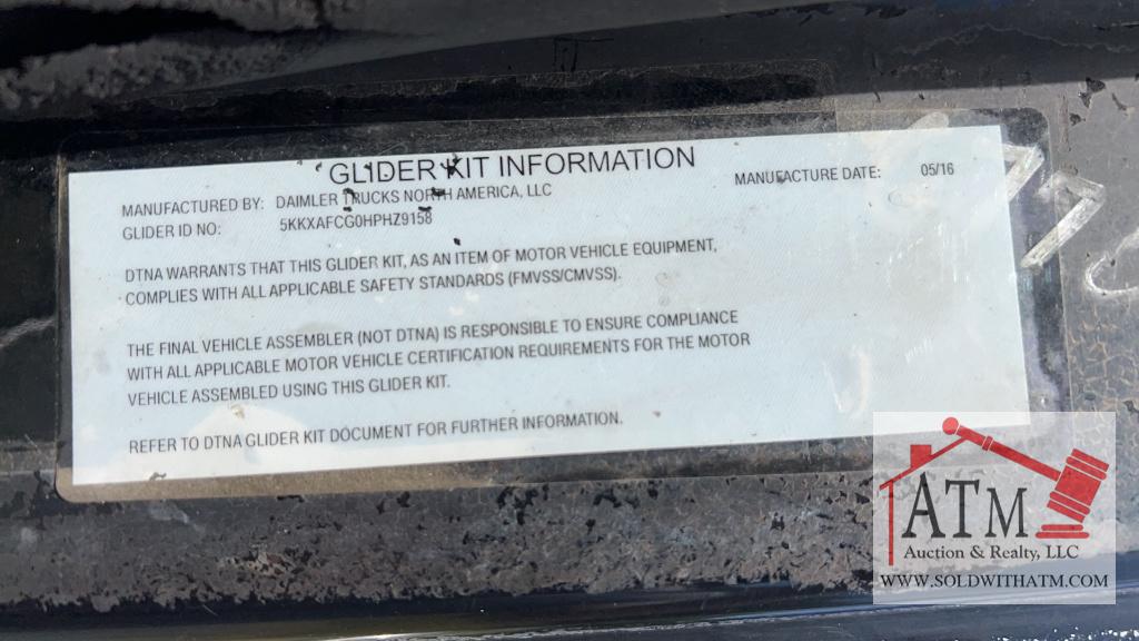 2017 Western Star 4900 SF (Glider)