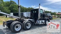 2017 Western Star 4900 SF (Glider)