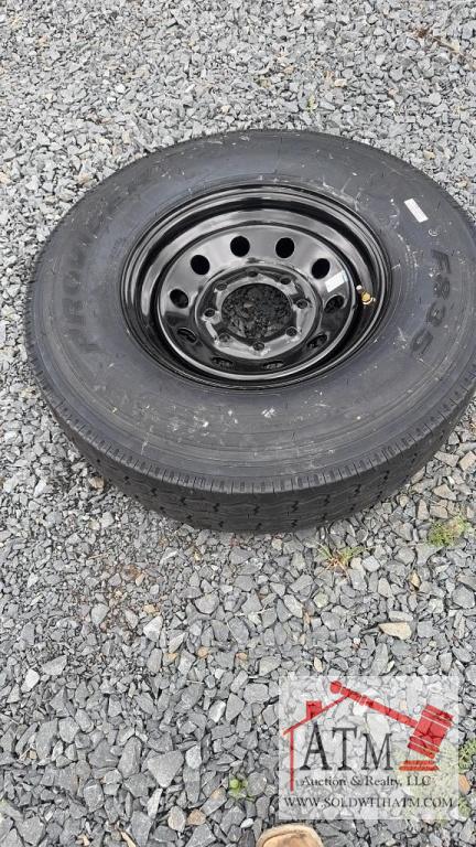 (1) NEW 235/80-16 14-Ply 8-Lug Tire/Wheel Assy