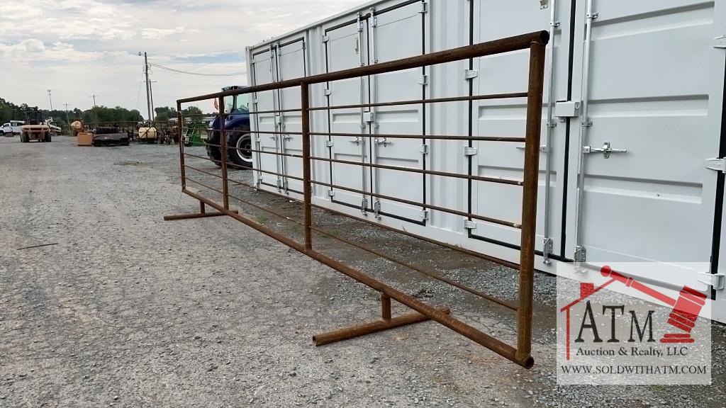Continuous 24' Livestock Fence Panel Free-standing