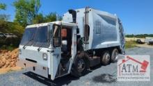 2000 Crane Carrier Co. Trash Truck