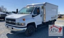2008 Chevrolet C5500 Spray Box Truck