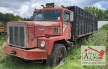 International Dump Truck (Non-Running, No Title)