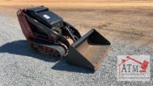 Toro Dingo TX-525 w/ 44" Bucket