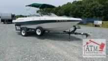 2003 Horizon Fourwinds Boat