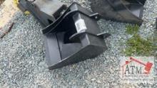 18" Bucket - Backhoe Attachment