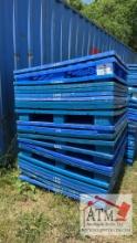 Plastic Pallet Stack