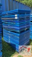 Plastic Pallet Stack