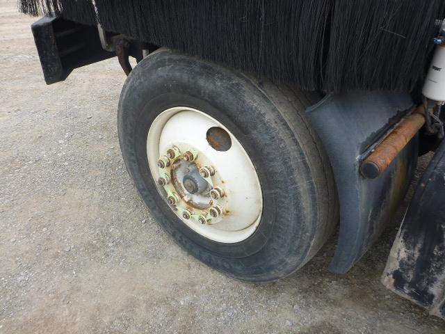 2011 Tico Pro-Spotter S/A Shunt Truck