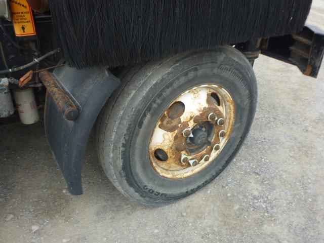 2011 Tico Pro-Spotter S/A Shunt Truck