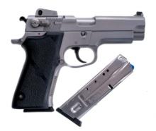 Smith & Wesson 4006 .40 S&W Semi Auto Pistol
