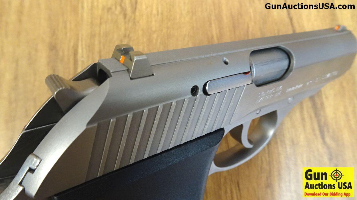 SIG SAUER P230SL 9MM KURTZ Semi Auto Pistol. Very Good Condition. 3.5" Barrel. Shiny Bore, Tight Act