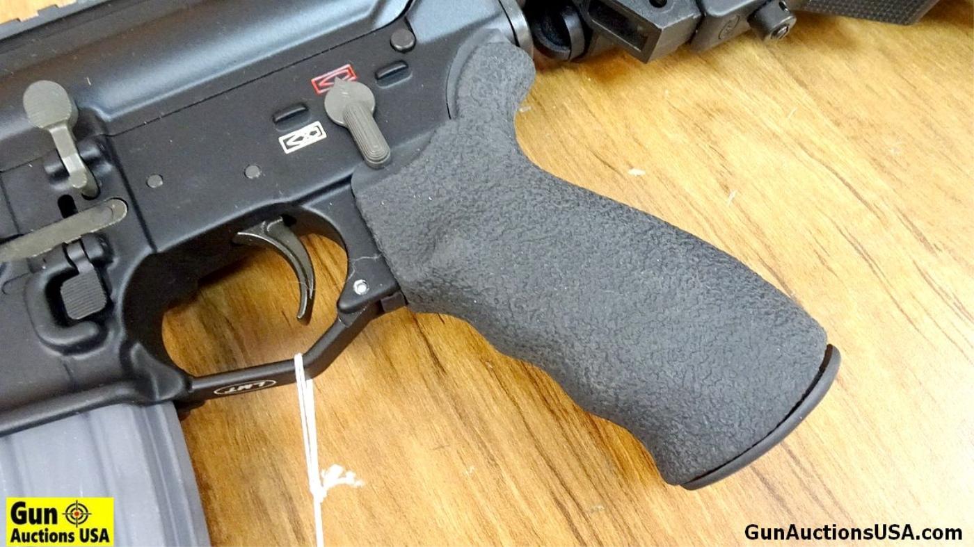 LEWIS MACHINE & TOOL CO MARS-LS 5.56 NATO APPEARS UNFIRED Rifle. Like New. 18" Barrel. Shiny Bore, T