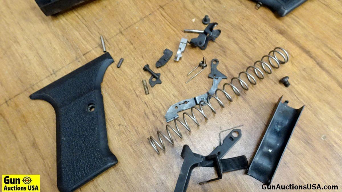 H&K P7 M8 9x19 Parts Kit . Very Good. Parts Kit for H&K, PCM8. . (64303)