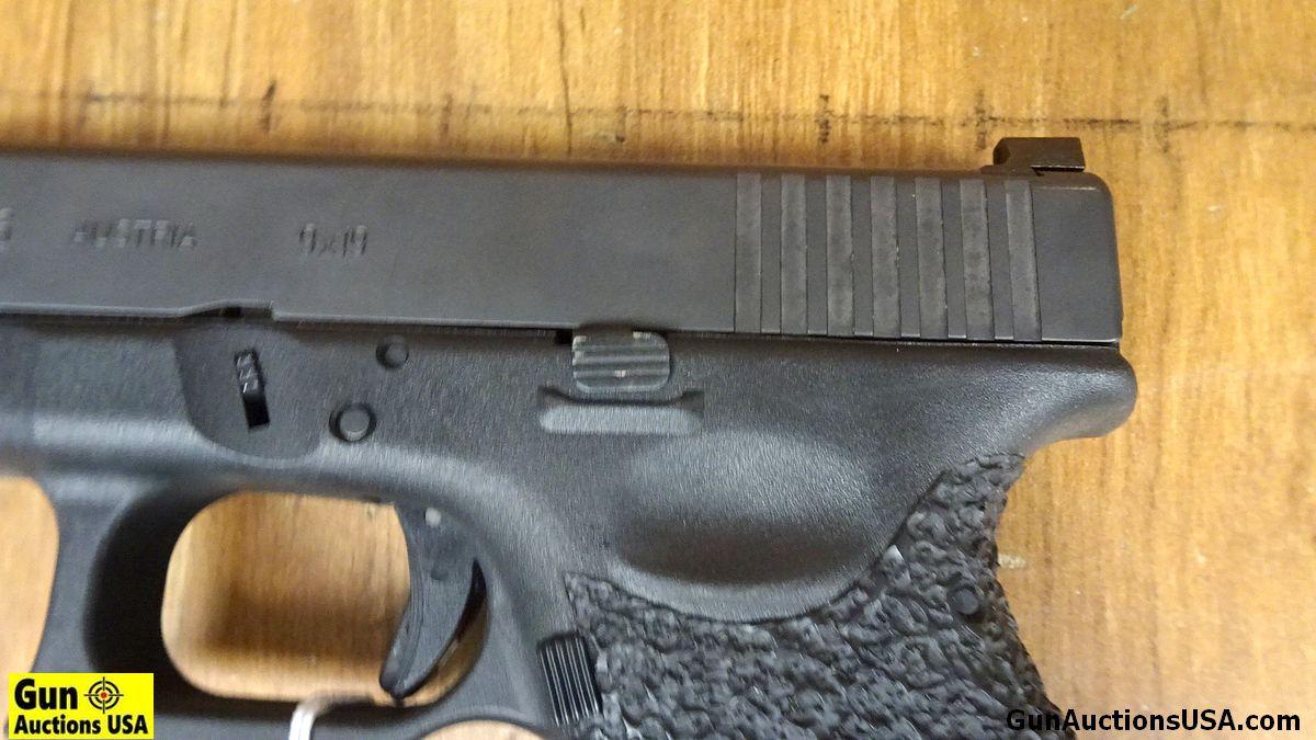 Glock 26 9X19 Semi Auto Pistol. Like New. 3.5" Barrel. Sub Compact Semi Auto, GEN 4, Designed for Co