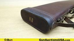 RED HEAD CHICAGO Gun Case. Good Condition. Leather Rifle Case. . (70856)