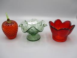 3 pc Fenton as shown