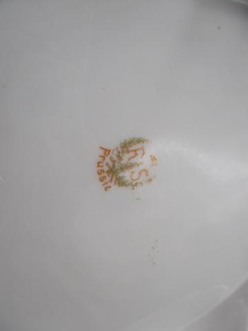 RS Prussia Point Clover mold chocolate pot w/ scattered florals . RM