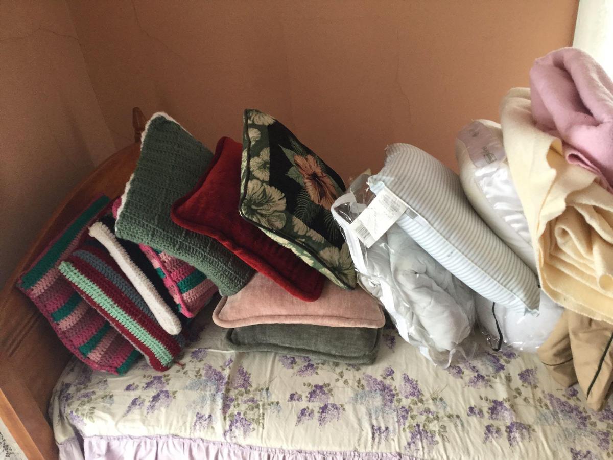 Misc. pillows, blankets,bed spreads,mattress pads