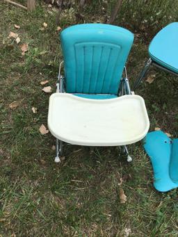 Vintage Stroll A Chair