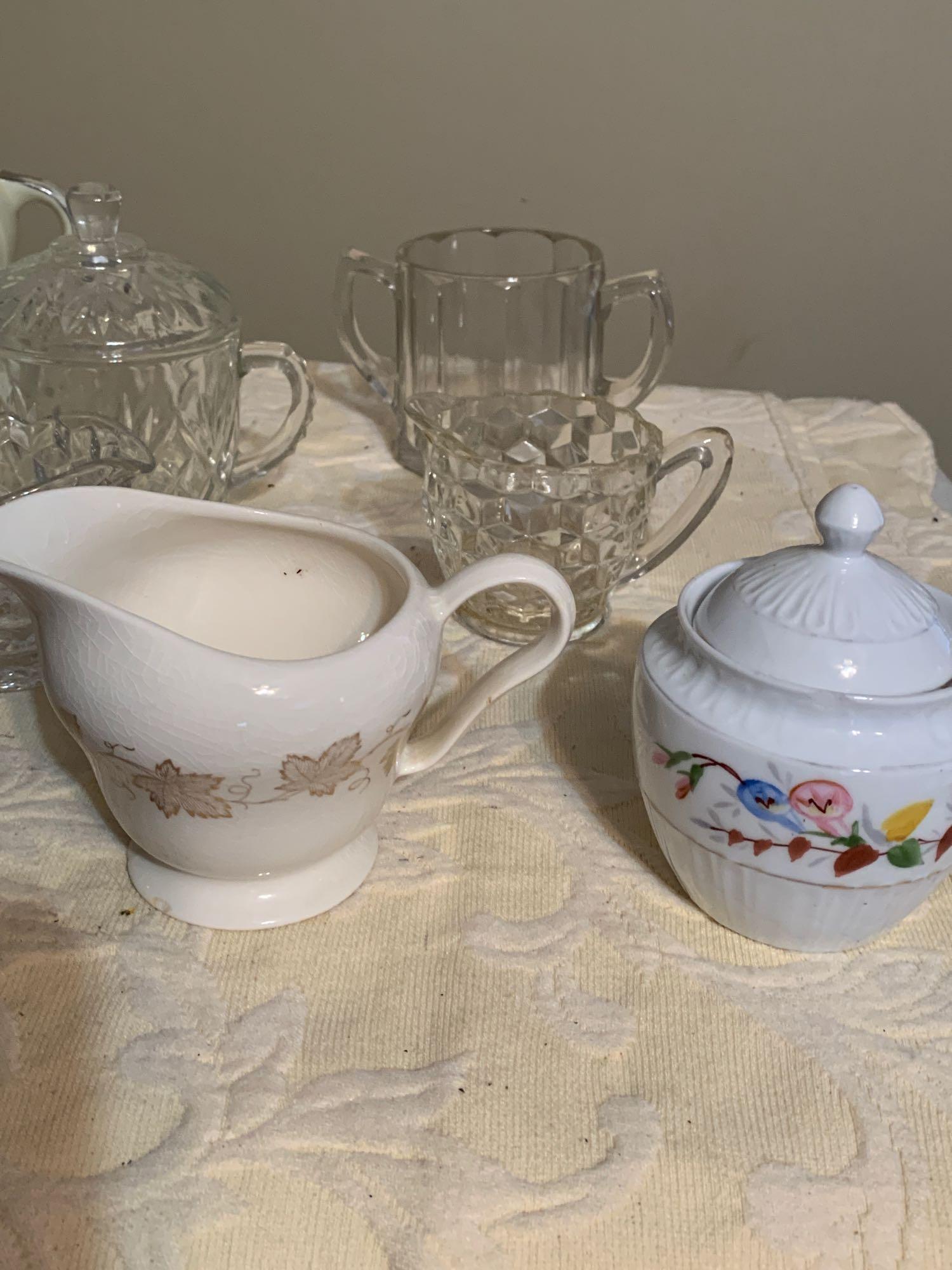 Sugar and Creamer Lot