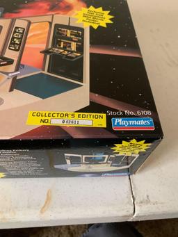 Star Trek, engineering play set, NIB, unopened