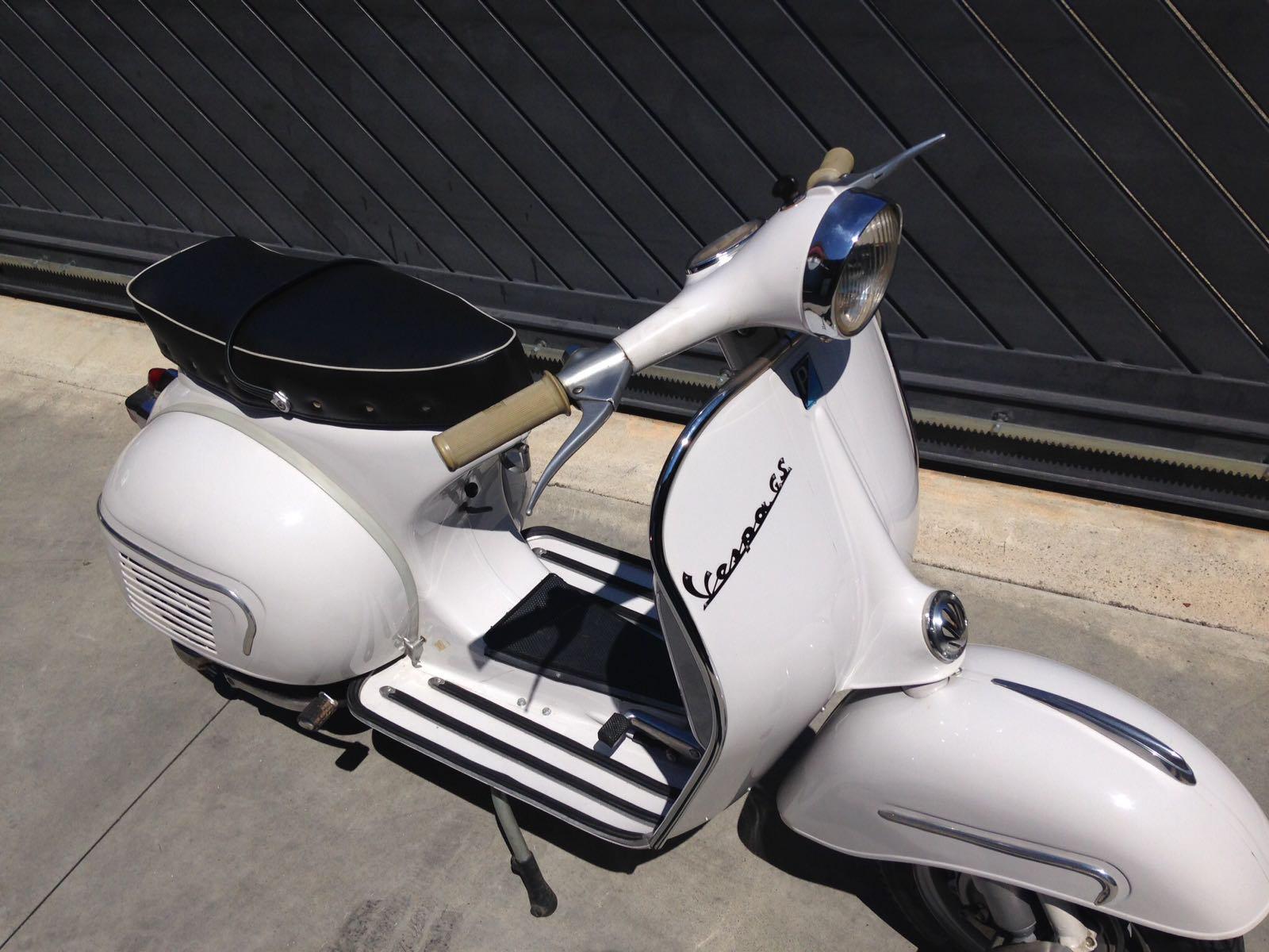 Piaggio Vespa GS 160