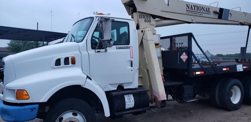 1998 Ford L8000 T/A Boom Truck