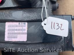 Qty of 2 Eaton 78461-RCZ-04 Tandem Piston Pumps