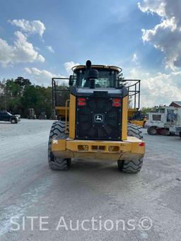 2019 John Deere 724K Wheel Loader