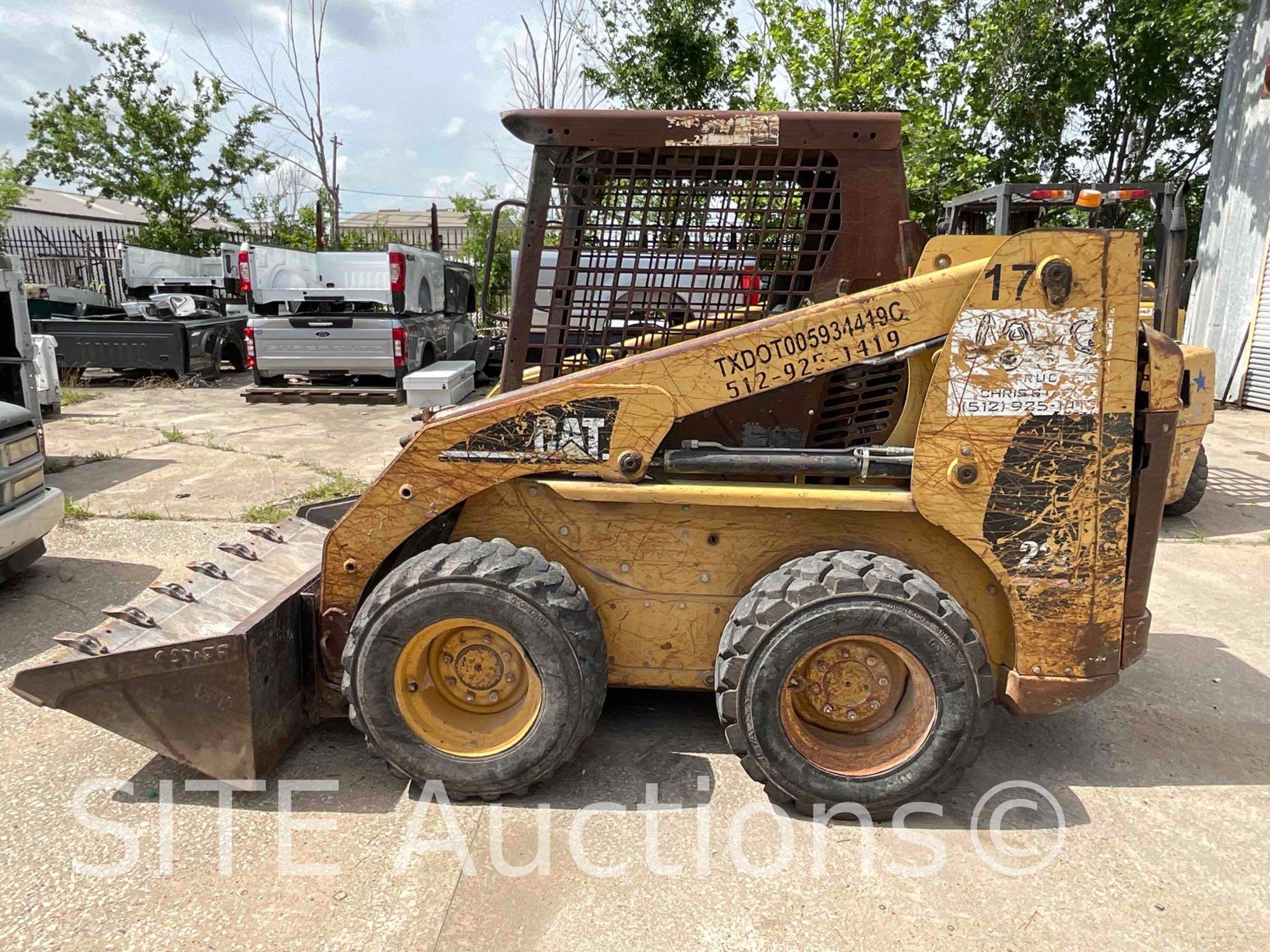 2002 CAT 236 Skid Steer Loader