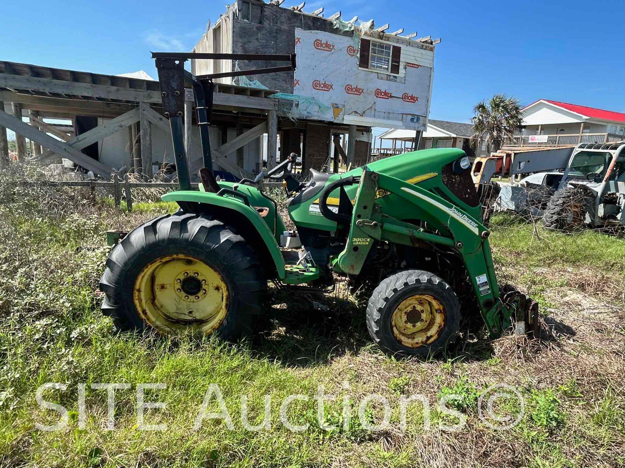 John Deere 4105 Compact Utility Tractor