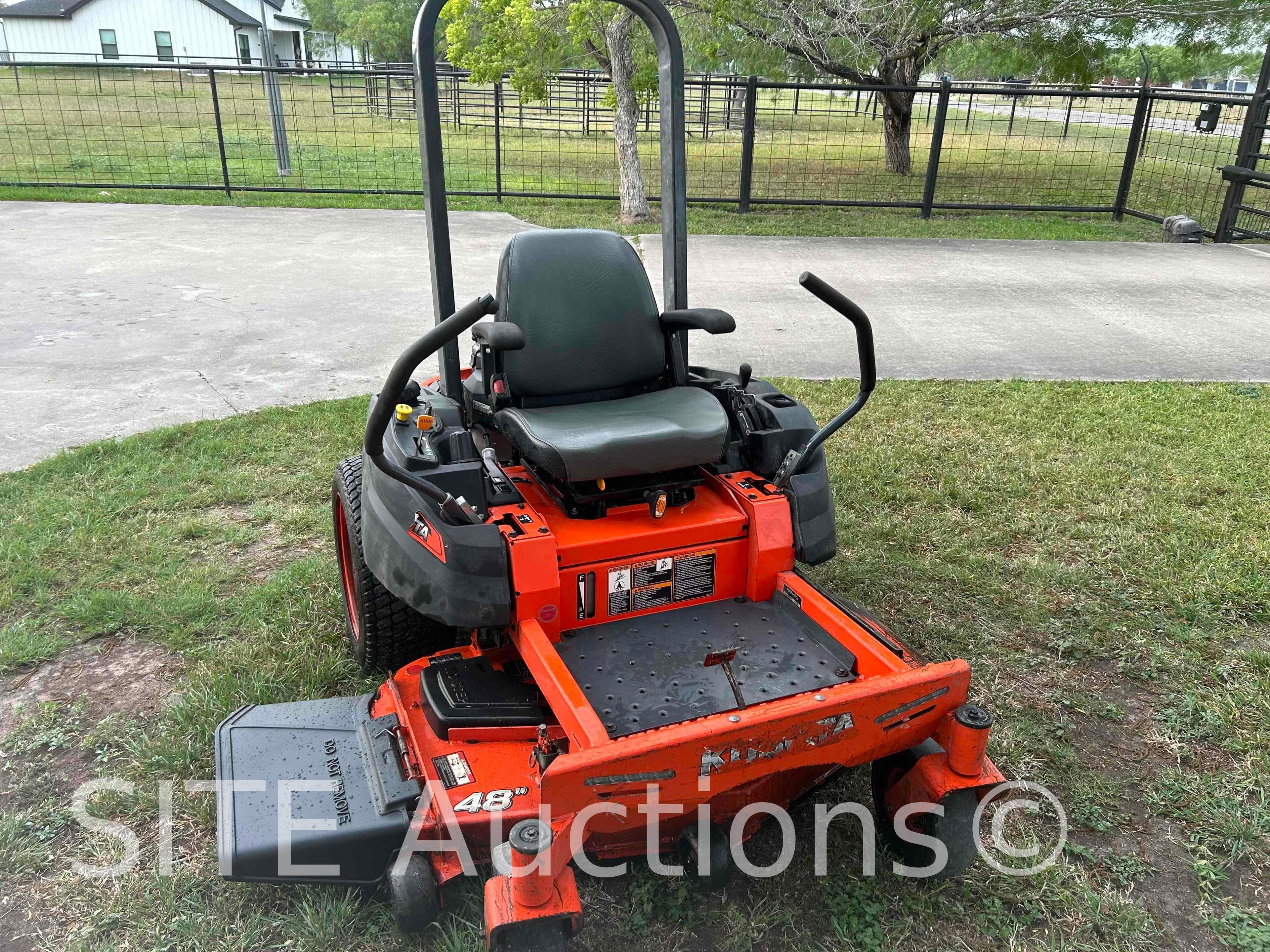 Kubota Z121SKH Zero Turn Mower